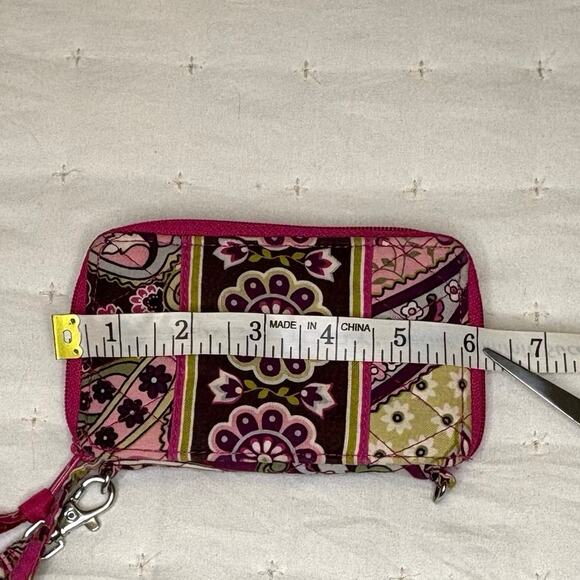 Vera Bradley Very Berry Zip Around Wristlet - Picture 7 of 9